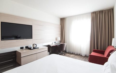 cortina en hotel ejecutivo
