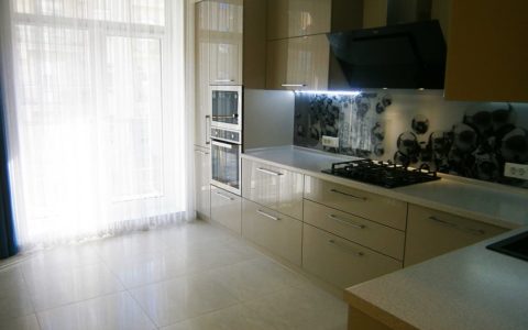 cortina para cocina blanca
