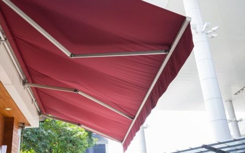 toldo retractil jardin