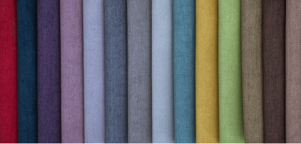 Tejidos con colores diferentes para cortinas