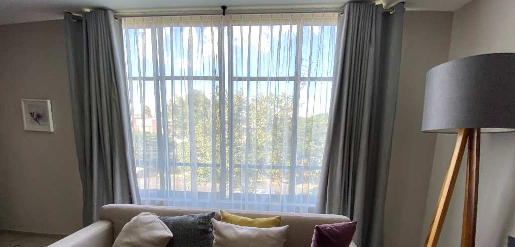 cortinas modernas para sala tipo ojal-cortinas de sala